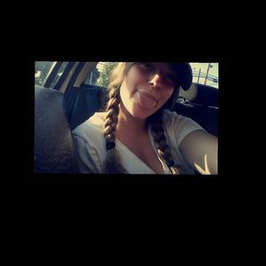 Meet your Posher, Brooke